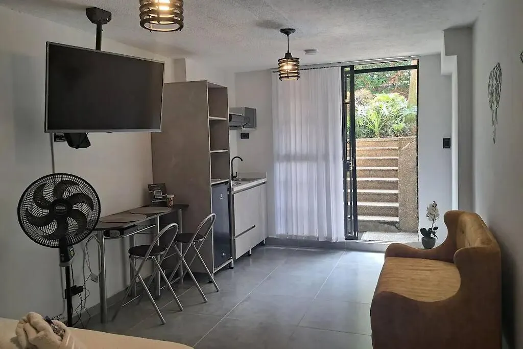 Exclusive Studio In The Best Laureles Area ميديلين